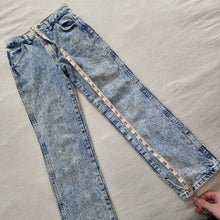Load image into Gallery viewer, Vintage Acid Wash Jeans kids 12
