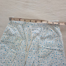 Load image into Gallery viewer, Vintage Circle/Stick Pattern Capri 4t
