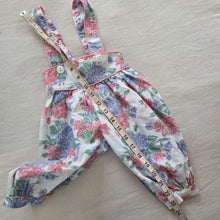 Load image into Gallery viewer, Vintage Floral Suspender Pants 12 months
