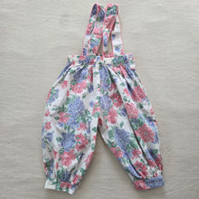 Load image into Gallery viewer, Vintage Floral Suspender Pants 12 months
