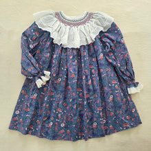 Load image into Gallery viewer, Vintage Smocked Neck Floral Long Sleeve Dress 5t
