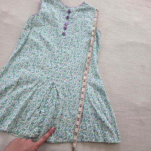 Load image into Gallery viewer, Vintage Small Floral Sleeveless Dress 5t
