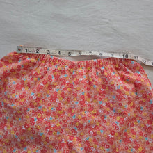 Load image into Gallery viewer, Vintage Orange Floral Shorts kids 10/12

