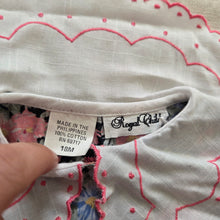 Load image into Gallery viewer, Vintage Floral Romper 18 months

