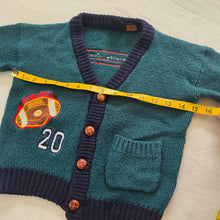 Load image into Gallery viewer, 90s Vintage Football Knit Cardigan kids 6

