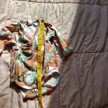 Load image into Gallery viewer, Kate Quinn Floral Romper  0-3 months
