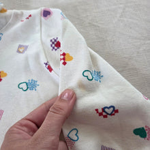 Load image into Gallery viewer, 80s Healthtex Heart Turtleneck 4t/5t
