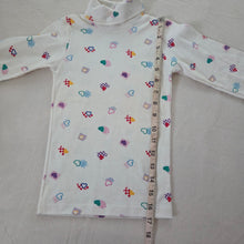 Load image into Gallery viewer, 80s Healthtex Heart Turtleneck 4t/5t
