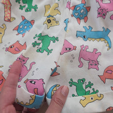 Load image into Gallery viewer, 70s/80s Vintage Animals Shorts 4t
