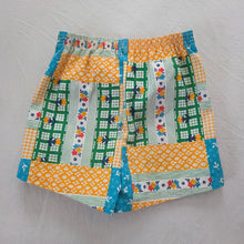 Load image into Gallery viewer, 70s Vintage Floral Patchwork Shorts kids 7/8
