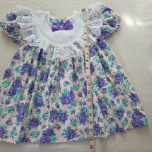 Load image into Gallery viewer, 90s Vintage Purple Floral Cotton Dress 2t
