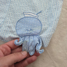 Load image into Gallery viewer, 90s Vintage Fish/Octopus Seersucker Jon Jon 3-6 months
