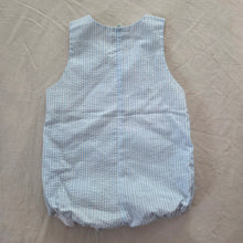 Load image into Gallery viewer, 90s Vintage Fish/Octopus Seersucker Jon Jon 3-6 months
