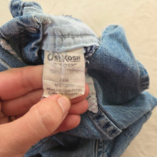 Load image into Gallery viewer, 90s Vintage Oshkosh Denim Overalls 24 months
