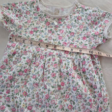 Load image into Gallery viewer, 90s Vintage Gap Floral Bubble Romper 12-18 months
