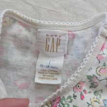 Load image into Gallery viewer, 90s Vintage Gap Floral Bubble Romper 12-18 months
