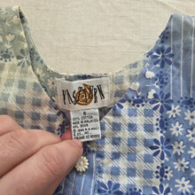 Load image into Gallery viewer, 90s Vintage Patchwork Floral Cotton Dress kids 6
