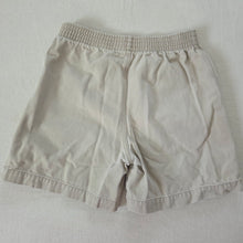 Load image into Gallery viewer, Vintage Cotton Khaki Shorts kids 8/10
