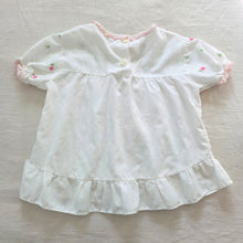 Load image into Gallery viewer, Vintage Floral Embroidered Top 3t/4t
