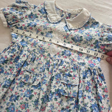 Load image into Gallery viewer, Vintage 60s Gorgeous Floral Dress 2t

