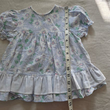 Load image into Gallery viewer, Vintage Daisy Floral Full Circle Dress 9-12 months

