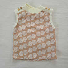 Load image into Gallery viewer, Vintage Snail Tank Top 6-9 months
