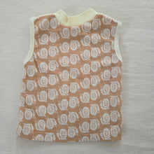 Load image into Gallery viewer, Vintage Snail Tank Top 6-9 months
