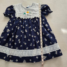 Load image into Gallery viewer, Vintage Daisy Navy Dress 3t
