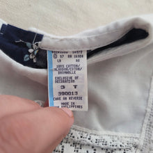 Load image into Gallery viewer, Vintage Daisy Navy Dress 3t
