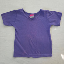 Load image into Gallery viewer, Vintage Girly Purple Tee 3t
