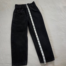 Load image into Gallery viewer, Vintage Levi's 550 Fit Black Jeans Orange Tab 5t SLIM
