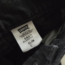 Load image into Gallery viewer, Vintage Levi's 550 Fit Black Jeans Orange Tab 5t SLIM
