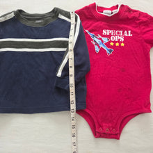 Load image into Gallery viewer, Y2k Boys Tops Bundle 18 months
