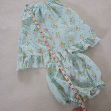 Load image into Gallery viewer, Vintage Dainty Floral Matching Set 18-24 months
