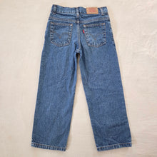Load image into Gallery viewer, Vintage Levi's 550 Fit Jeans kids 7
