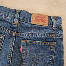 Load image into Gallery viewer, Vintage Levi's 550 Fit Jeans kids 7
