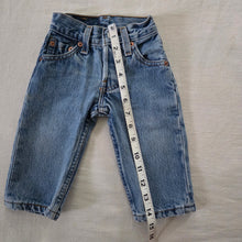 Load image into Gallery viewer, Vintage Levi's 501 Buttonfly Jeans 6-9 months
