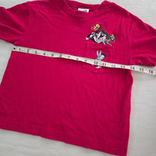 Load image into Gallery viewer, Vintage Warner Bros Cotton Pocket Tee 3t
