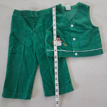 Load image into Gallery viewer, Vintage Snowman Matching Set 12 months
