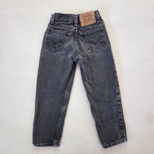 Load image into Gallery viewer, Vintage Levi's 550 Fit Faded Black Jeans 4t/5t
