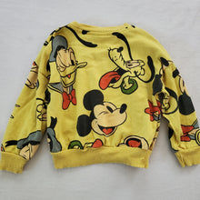 Load image into Gallery viewer, Mickey Mouse And Friends Sweater 3t
