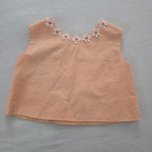 Load image into Gallery viewer, Vintage Floral Peach Top 3-6 months

