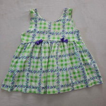 Load image into Gallery viewer, Vintage Floral Gingham Flowy Shirt kids 6
