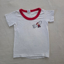 Load image into Gallery viewer, Vintage Charlie Brown &amp; Snoopy Cotton Tee 18 months
