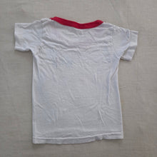 Load image into Gallery viewer, Vintage Charlie Brown &amp; Snoopy Cotton Tee 18 months
