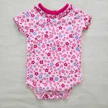 Load image into Gallery viewer, Vintage Pooh Floral Romper 3-6 months
