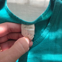 Load image into Gallery viewer, Vintage Teal/Green Tank Top 3t
