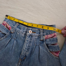 Load image into Gallery viewer, Vintage Matching Jeans &amp; Jacket kids 7
