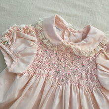 Load image into Gallery viewer, Vintage Polly Flinders Smocked Dress 6-12 months
