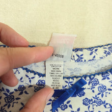 Load image into Gallery viewer, Vintage Floral Cropped Shirt 3t/4t
